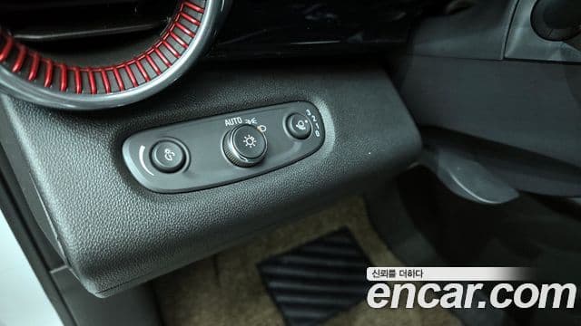 Chevrolet(GM대우) Trax кроссовер 1.2 RS, 2024 15