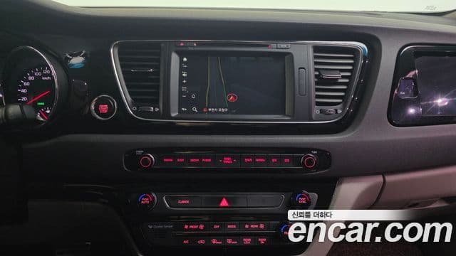 Kia All New Carnival Noblesse, 2018 15