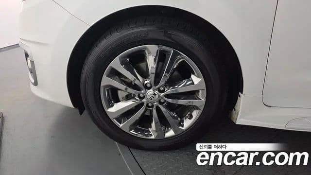 Kia All New Carnival Noblesse, 2018 19