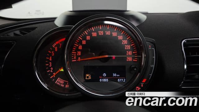 Mini Cooper 클럽맨 2세대, 2019 8