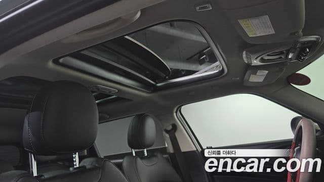 Mini Cooper 클럽맨 2세대, 2019 17