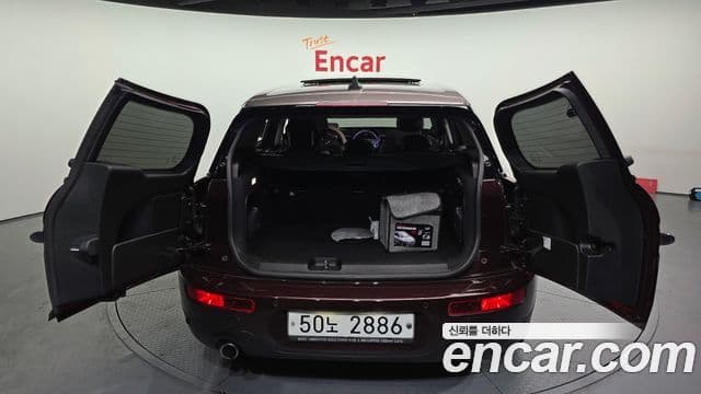 Mini Cooper 클럽맨 2세대, 2019 20