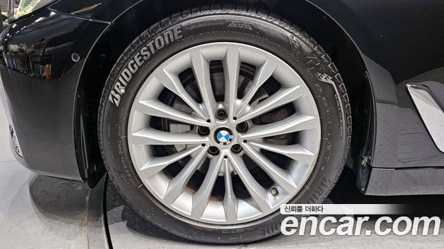 BMW 5시리즈 (G30) Luxury, 2022 все фото