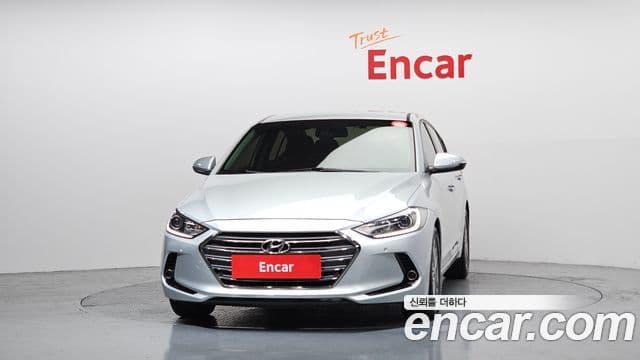 Hyundai Avante AD Modern, 2018 3