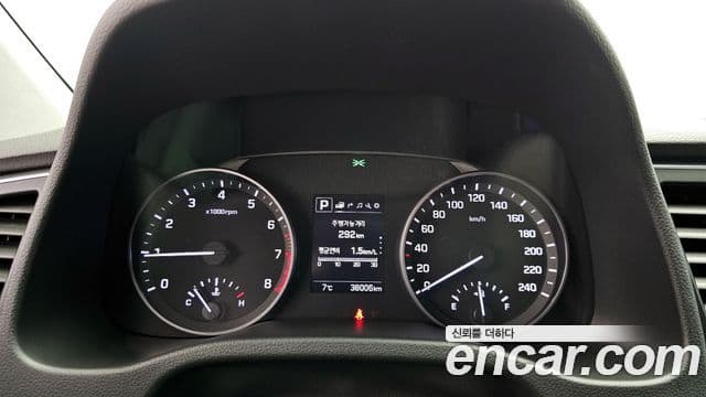 Hyundai Avante AD Modern, 2018 8