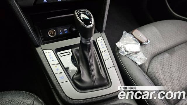 Hyundai Avante AD Modern, 2018 9