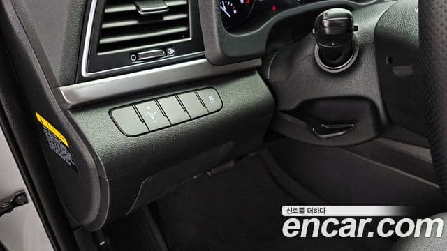 Hyundai Avante AD Modern, 2018 14