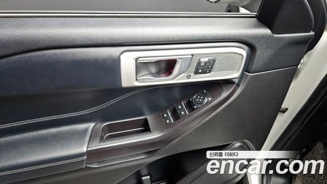Ford Explorer 6세대 2.3 Limited 4WD, 2020 16