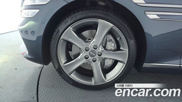 Genesis G80 (RG3) бензин 3.5 турбо AWD, 2022 все фото