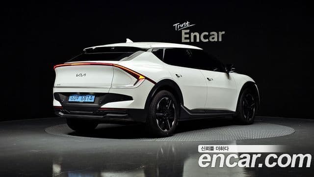 Kia The / новый New EV6 Air, 2025 2