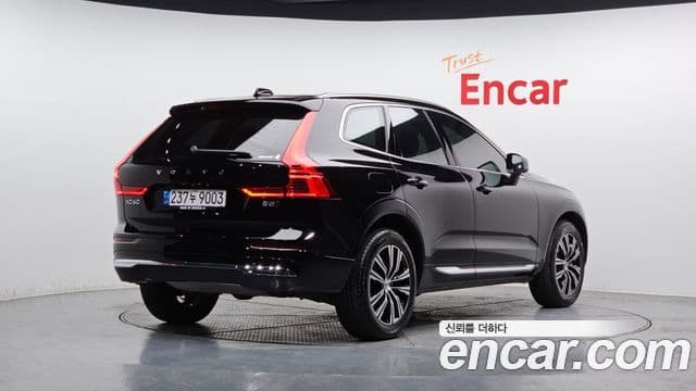 Volvo XC60 2세대 B5 Inscription, 2022 2