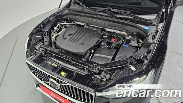 Volvo XC60 2세대 B5 Inscription, 2022 6
