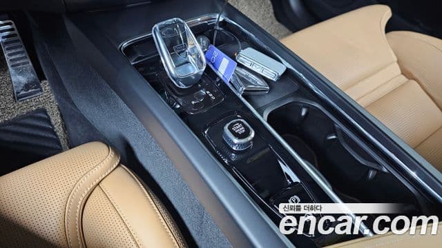 Volvo XC60 2세대 B5 Inscription, 2022 9