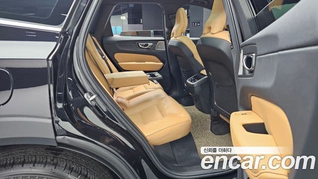 Volvo XC60 2세대 B5 Inscription, 2022 12