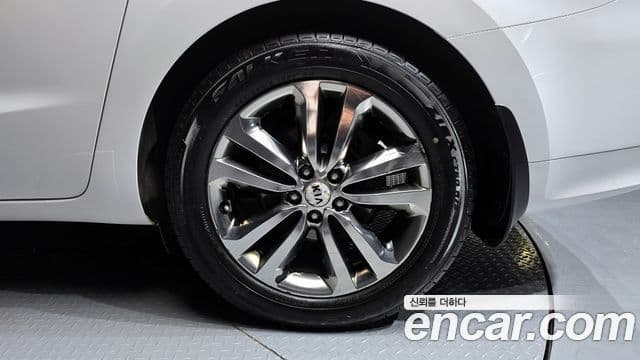 Kia All New Carnival Prestige, 2016 все фото