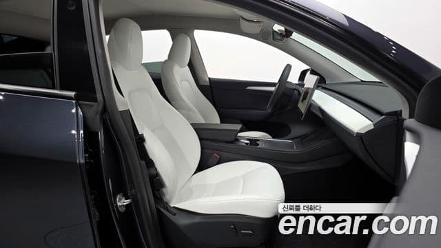 Tesla модель Y, 2024 10