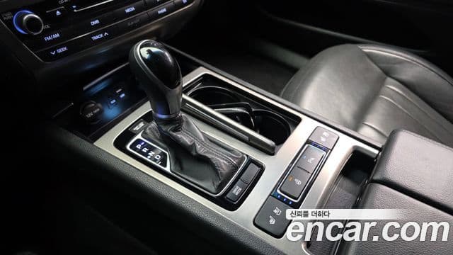 Hyundai Genesis DH Modern, 2015 9