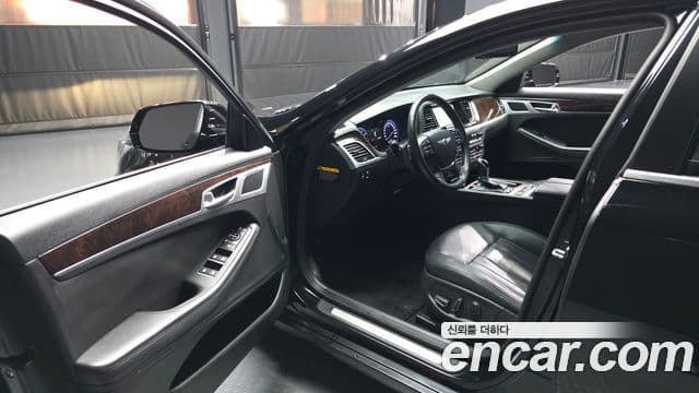 Hyundai Genesis DH Modern, 2015 10