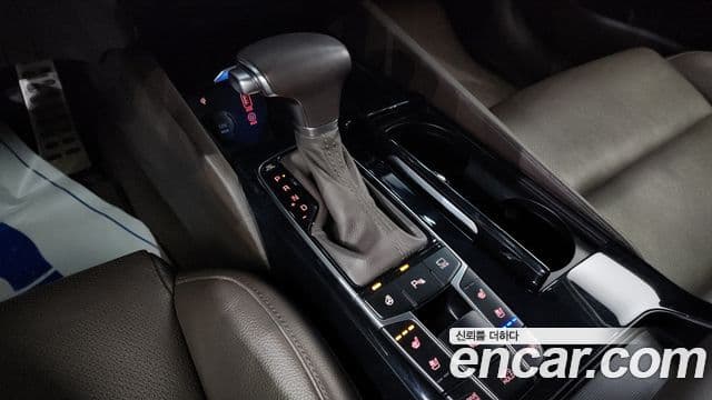 Kia All New K7 Noblesse, 2019 9