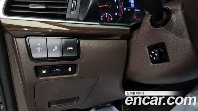 Kia All New K7 Noblesse, 2019 13