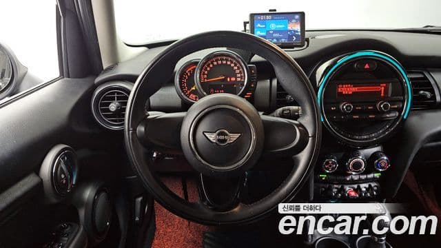 Mini Cooper 3세대, 2017 13