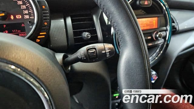 Mini Cooper 3세대, 2017 17