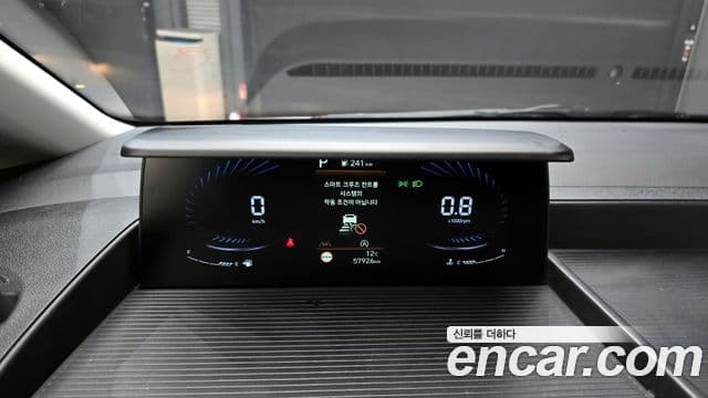 Hyundai Staria Modern, 2022 8