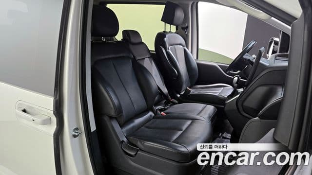 Hyundai Staria Modern, 2022 12