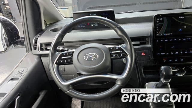 Hyundai Staria Modern, 2022 13