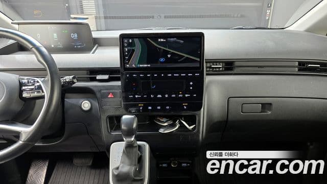 Hyundai Staria Modern, 2022 19