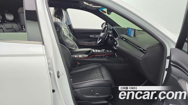 Genesis GV70, 2022 11