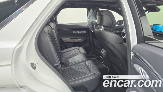 Genesis GV70, 2022 12