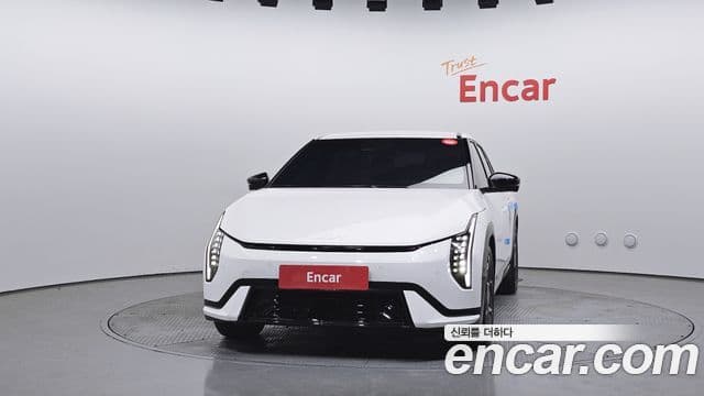 Kia EV4 GT-LIne, 2026 3