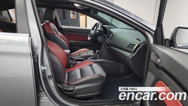 Hyundai Avante AD 1.6 турбо Sport, 2017 12