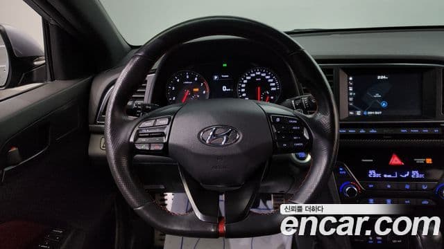 Hyundai Avante AD 1.6 турбо Sport, 2017 14