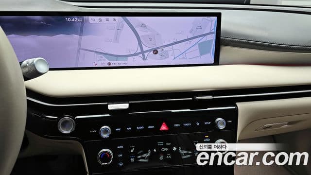 Genesis G80 (RG3) бензин 2.5 турбо 2WD, 2025 14