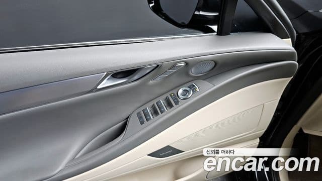 Genesis G80 (RG3) бензин 2.5 турбо 2WD, 2025 18