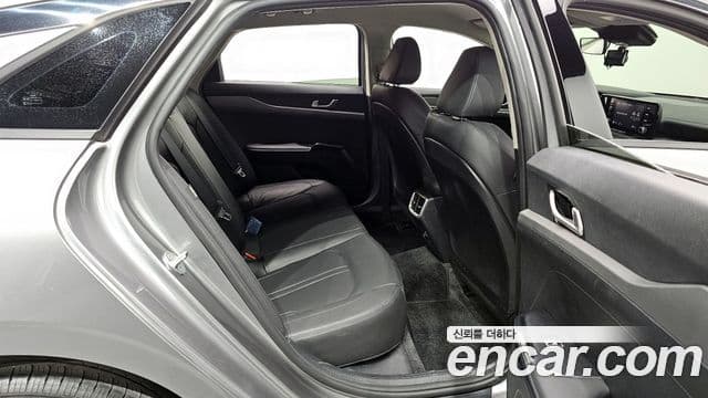 Kia K5 3세대 Standard, 2023 12