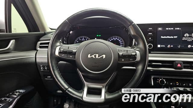 Kia K5 3세대 Standard, 2023 13