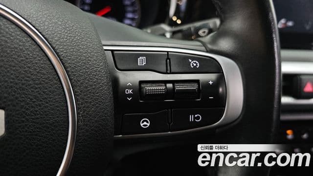 Kia K5 3세대 Standard, 2023 18