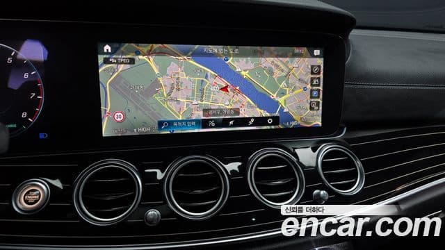 Mercedes-Benz E-класс W213 Exclusive, 2021 14