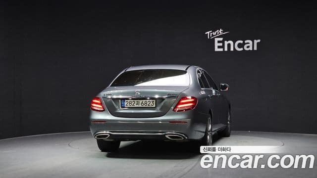 Mercedes-Benz E-класс W213 Avantgarde, 2019 4