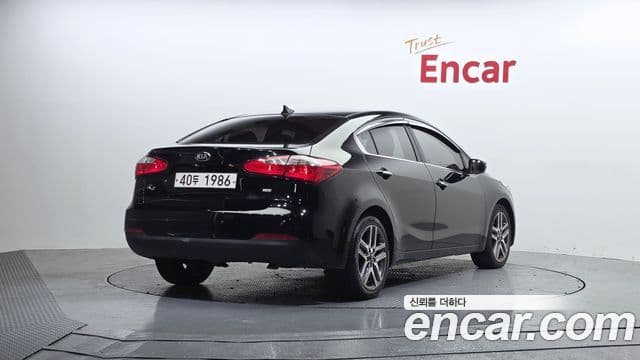 Kia K3 Trendy, 2013 2