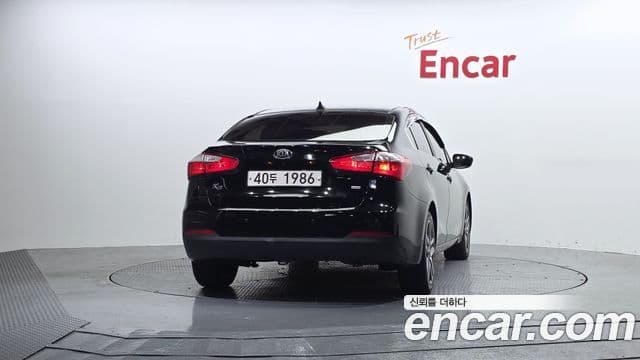 Kia K3 Trendy, 2013 4