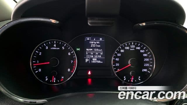 Kia K3 Trendy, 2013 8