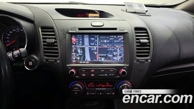 Kia K3 Trendy, 2013 14