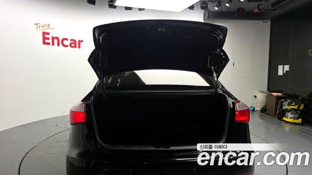 Kia K3 Trendy, 2013 20