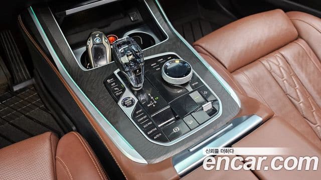 BMW X7 (G07) xDrive 30d Design Pure Excellence 7인승, 2020 9