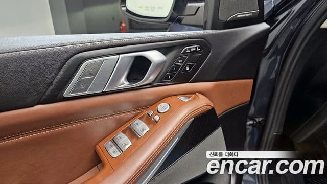 BMW X7 (G07) xDrive 30d Design Pure Excellence 7인승, 2020 16