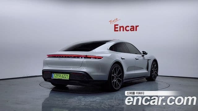 Porsche 타이칸 4S, 2024 2